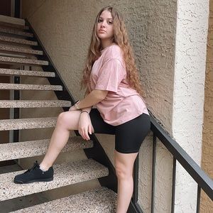 Meet your Posher, Daniela